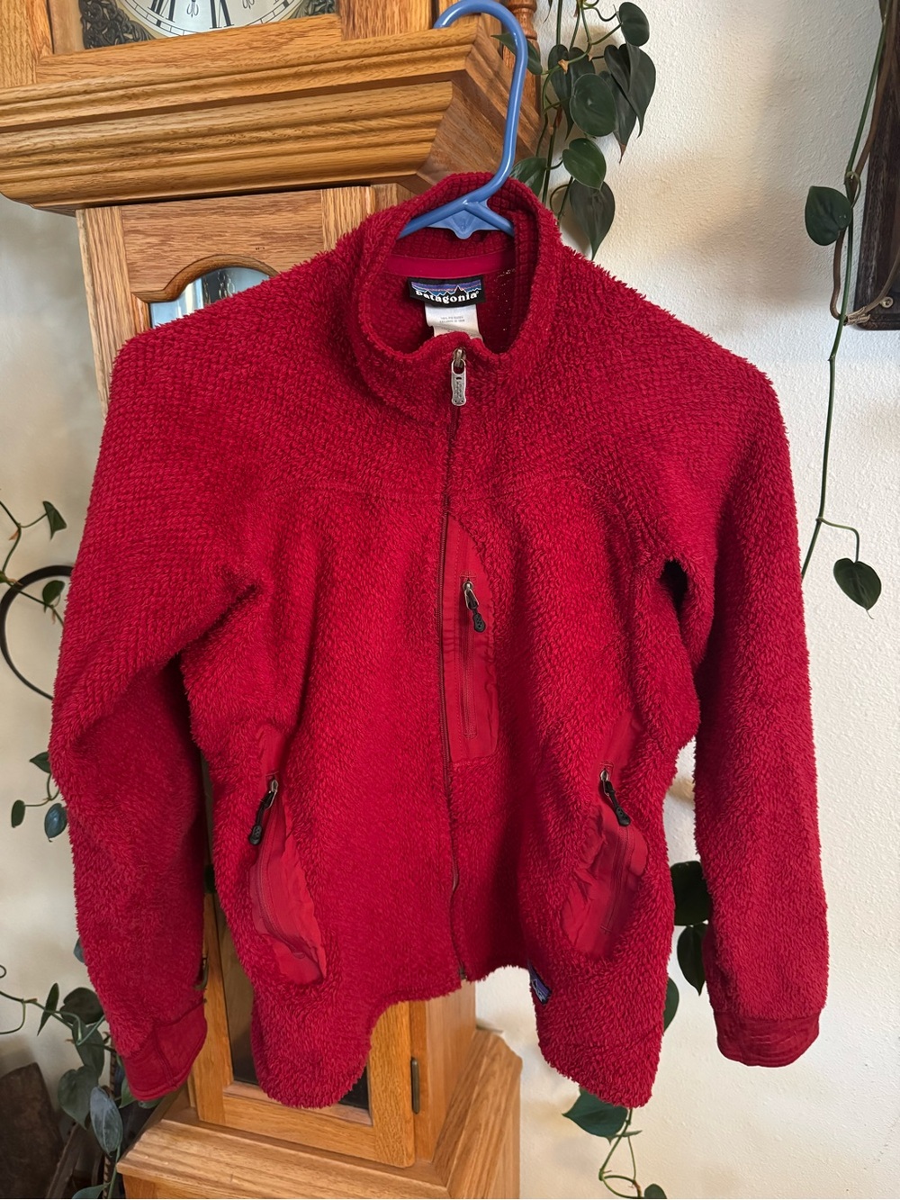 Patagonia Women's Red Fleece Jacket - Small